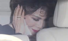 デヴィ夫人（８６）、あちこちでの暴力行為、だいたい認める　「私は瞬間湯沸かし器のようなところがありますので」（動画あり）