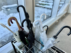 ３大全く進化しないもの 傘、冷房