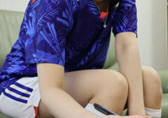 影山優佳さんそっくりのセクシー女優、ガチでそっくりすぎてしまう