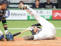 ソフトバンク・石塚綜一郎　下顎骨骨折