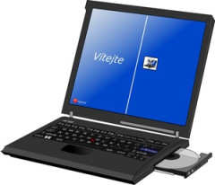 ノートパソコンの光学ドライブvsテンキー