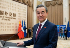 中国の王毅外相「中東に新たな安保体制を」…UAEに米国抜きの枠組み提起！