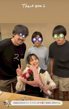 【画像】加藤ローサ41歳誕生日、サッカー元日本代表の元夫が祝福する姿に反響「22番さんだ！」の声