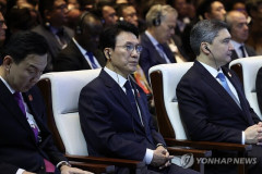 韓国首相「AIで世界3強、フィジカルでトップ目指す」＝夏季ダボス会議で [6/25]