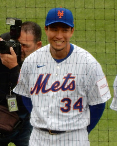千賀滉大のMLB一年目29試合に登板し12勝7敗、リーグ2位の防御率2.98、202奪三振