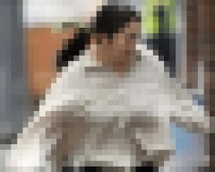 【画像】眞子さま、ダイナミック入店するところをパパラッチに激写される