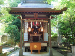 【悲報】神様、ガチギレ「1円5円10円みたいな糞みてぇな小銭をお賽銭するな」ｗｗｗｗｗｗｗｗｗｗ