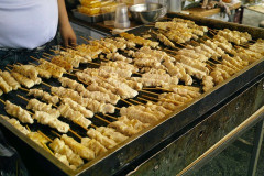 ワイ「焼き鳥は塩だよねぇ…素材の味がさぁ」知り合い「じゃあ焼き鳥の塩でご飯食えるの？」