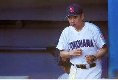 【悲報】横浜高校野球部・村田監督「パワハラ」を元主将 実名告発 窃盗を疑われ退部 学校調査で「関与は認められない」と結論も監督謝罪なし