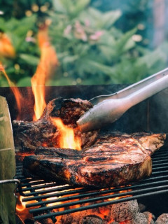 有能上司ワイ「日曜日に部署のみんなでBBQやろう！参加費は1人3000円で」