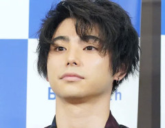 俳優の村上虹郎が女性の髪を掴んで頭を窓に叩きつけ重症をおわせる←これｗｗｗｗｗ
