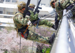 「高さ15mから機関銃が落下し直撃」山岳レンジャー訓練中の自衛官死亡…遺族が国に損害賠償訴訟！