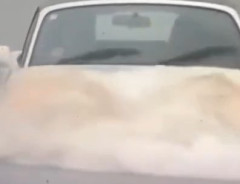 【動画】 ロードスター乗りさん、水陸両用車と勘違いしてしまうwwwwww