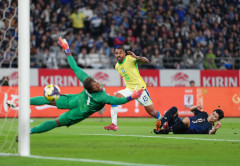 【悲報】日本サッカー史上最大の大一番、平日深夜2時から