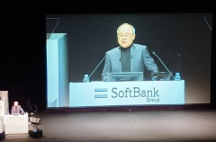 ソフトバンク・孫正義氏「あと10年、15年頑張る」