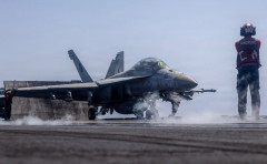 米中央軍、イランのミサイル拠点など空爆…貨物船攻撃の報復として！
