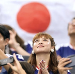【謎】日本代表の嫁や彼女達が「私も一緒に戦ってるんですけど？」みたいな雰囲気だしてるのムカつく