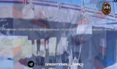 ロシア軍のFPVドローン42機が繰り返し橋脚に連続攻撃…非力なドローンでも最終的には橋は落ちる！