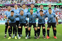 【悲報】スペインさんH組首位通過、ウルグアイさん未勝利GL敗退で退場者まで発生・・・・・・・・・