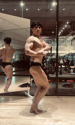 【悲報】コロチキ西野さん、いよいよ笑えない体型になってしまうwwwwwwwwwwwwwww