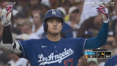 大谷翔平、第四打席で三試合連続安打となるライト前ヒット！！！！！！！！！！！！