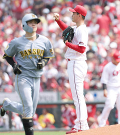 カープ12安打3得点の猛攻も12失点で阪神に完敗。泰3号！菊池1打点！石原タイムリーで逆転も黒原＆鈴木炎上で大量失点【広島3-12阪神/試合結果】