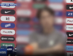 【悲報】韓国メディア、なぜか韓国代表監督にモザイクをかけてしまう