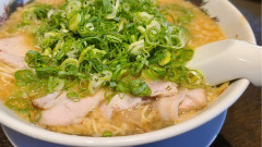【画像】ラーメン1000gを10分で完食する猛者が現れるｗｗｗｗｗｗｗｗｗｗｗｗ