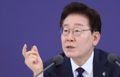 韓国人「韓国大統領、サッカー代表監督を『無能な指揮官』『無能な人事が招いた必然の結果』と断罪‥」→「抜本的改革の必要性」