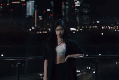駅ワイ「あの女ケツエッロ！あの子脚エッロ！うわ！あの女ケツでっか！乳でっか！」