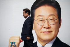 【困惑】韓国大統領さん、W杯敗退で代表監督に異例の失望表明・・・・・・・・・