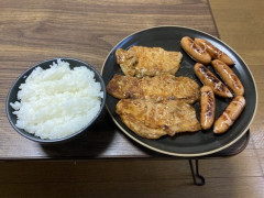 底辺期間工の夕飯がこちらｗｗｗ（※画像あり）