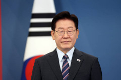 韓国大統領「韓国がワールドカップで敗退したのは無能な監督の責任だ！」　韓国の反応。