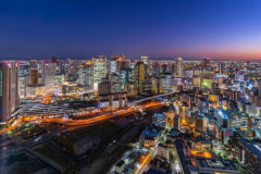 【悲報】年収+100万してやるから“大阪”に住め←いける？