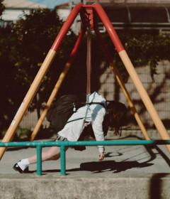 女の不登校←しゃーない 男の不登校←甘え