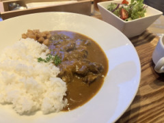 このカレーにいくら出せる？
