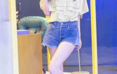 きつねダンスオーディション、ヘソだしえちえちすぎるwww
