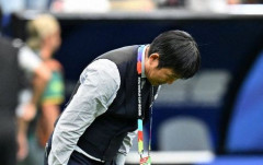サッカーW杯、敗戦の森保監督が涙ながらに謝罪「監督の力が足りず…すみません」  去就にも言及