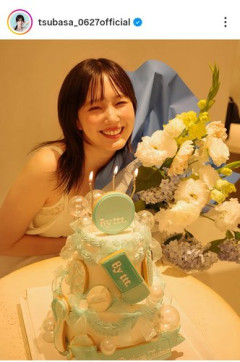 【画像】本田翼さん、34歳の誕生日に白の肩ひもトップス姿を披露