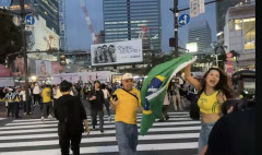 【画像】渋谷のスクランブル交差点、ブラジル人に占領されるｗｗｗ