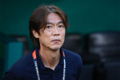 韓国サッカー監督へ「失せろ」「金返せ」　帰国の空港騒然…赤い悪魔の言い分「気持ちを分かって」