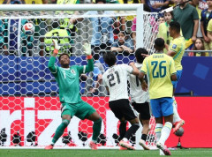 【悲報】ブラジル戦の後半、流石に酷すぎるｗｗｗｗｗｗｗｗｗｗｗｗ