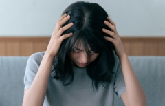 【不倫・離婚】人妻「いやあああ！旦那が私の不倫を周囲に言いふらしてるの！しかも離婚しろって言ってくるのおお！」