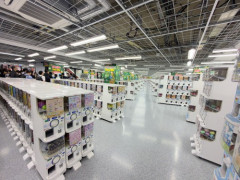 【悲報】ヨドバシ池袋「オープンするけどトレカとガンプラは販売しません！」