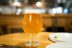 【絶望】ラーメン屋でノンアルコールビール飲んだ男、飲酒運転で逮捕･･･！