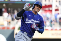 韓国人「大谷が18号特大3ランホームラン！メジャーリーグ通算300号まであと2本‥」→「どれだけ記録を塗り替えるんだ？」