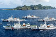 中国海警局、与那国島南方の日本のEEZで海洋調査船を護衛…管轄権を行使！