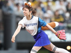 小倉優子のミニスカどエチｗｗｗｗｗ