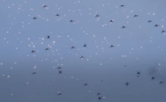 韓国軍、ドローン50機を浮かべVADS対空機関砲10門で連射攻撃演習…44機を撃墜も6機取り逃し！