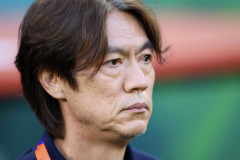 韓国メディア「お祝い申し上げます！」敗退一夜明け…辞任の洪明甫監督を皮肉たっぷりに“祝福”